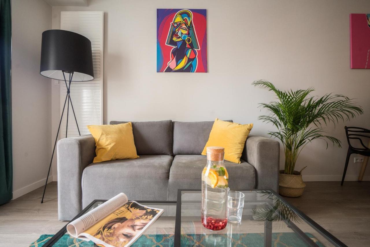 Oomph Warsaw Central Luxurious Air-Conditioned Apartment With Balcony エクステリア 写真